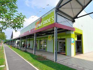 RITMO SHOES , Calzature ‹ Trova Aziende