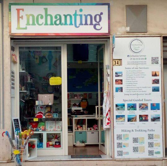 ENCHANTING-ESTERNO.jpg